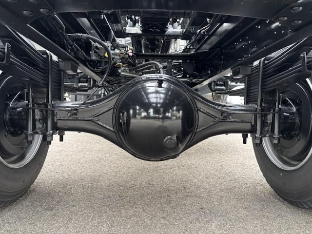 MITSUBISHI FUSOU FIGHTER 2025 Image 31