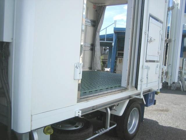 ISUZU ELF 2017 Image 31