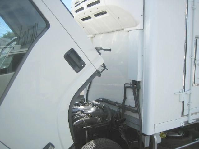 ISUZU ELF 2017 Image 31