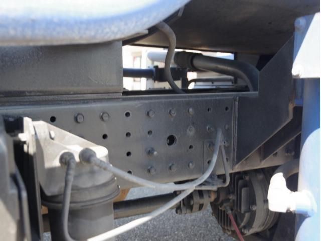 MITSUBISHI CANTER 2013 Image 31