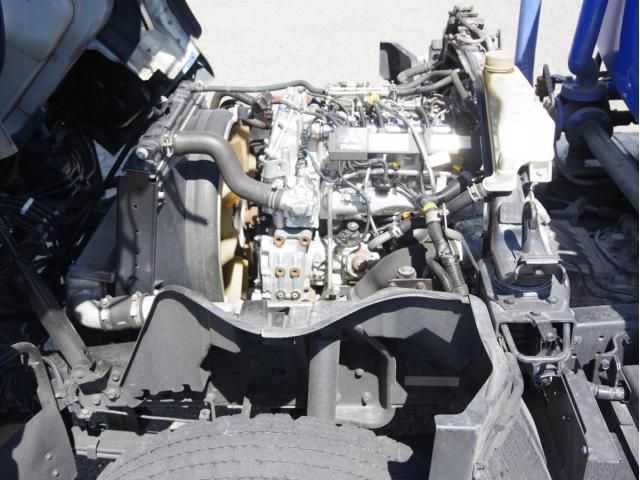 MITSUBISHI CANTER 2013 Image 31