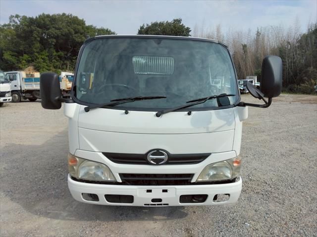 HINO DUTRO 2012 Image 31