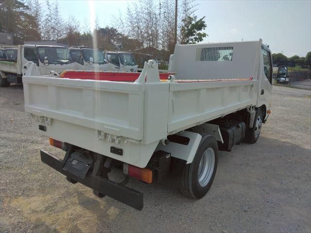 HINO DUTRO 2012 Image 31