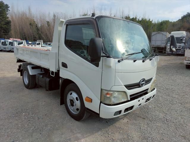 HINO DUTRO 2012 Image 31