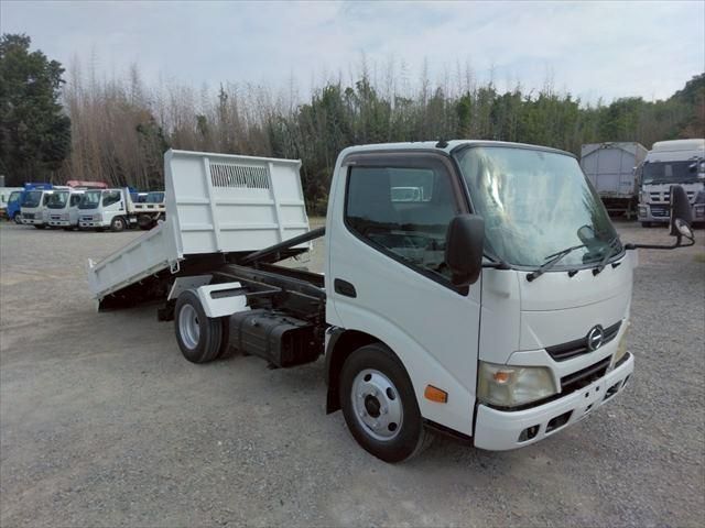 HINO DUTRO 2012 Image 31