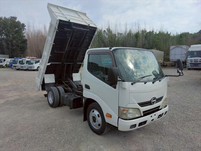HINO DUTRO 2012 Image 31