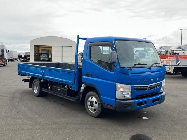 MITSUBISHI CANTER 2018 Image 31