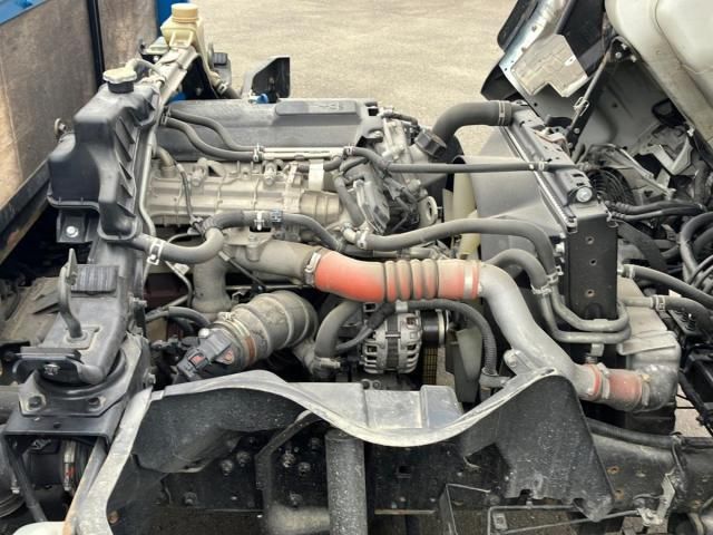 MITSUBISHI CANTER 2018 Image 31