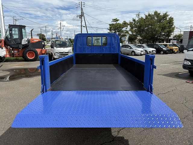 ISUZU ELF 2018 Image 31