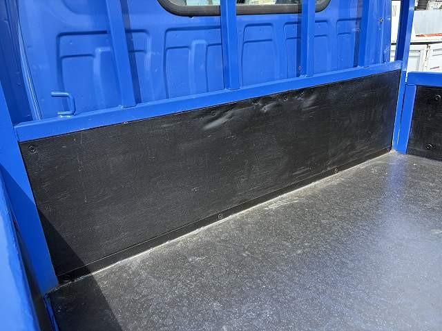 ISUZU ELF 2018 Image 31