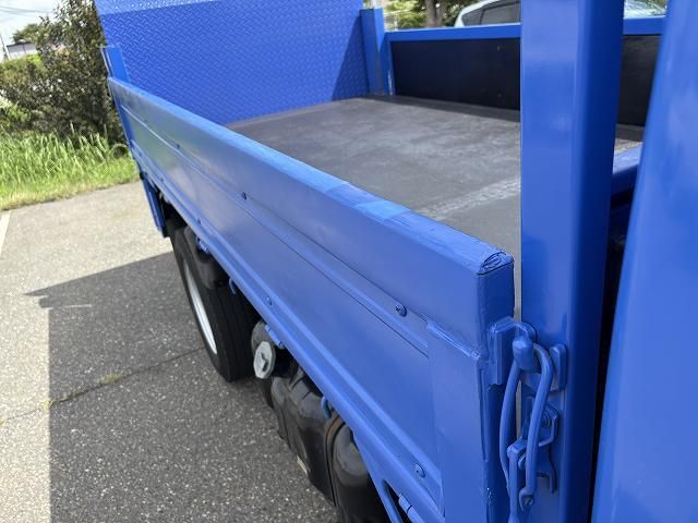 ISUZU ELF 2018 Image 31