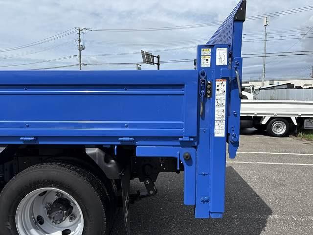 ISUZU ELF 2018 Image 31