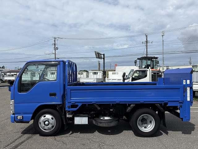 ISUZU ELF 2018 Image 31