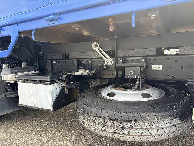 ISUZU ELF 2018 Image 31