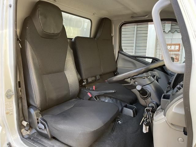 MITSUBISHI CANTER 2016 Image 31