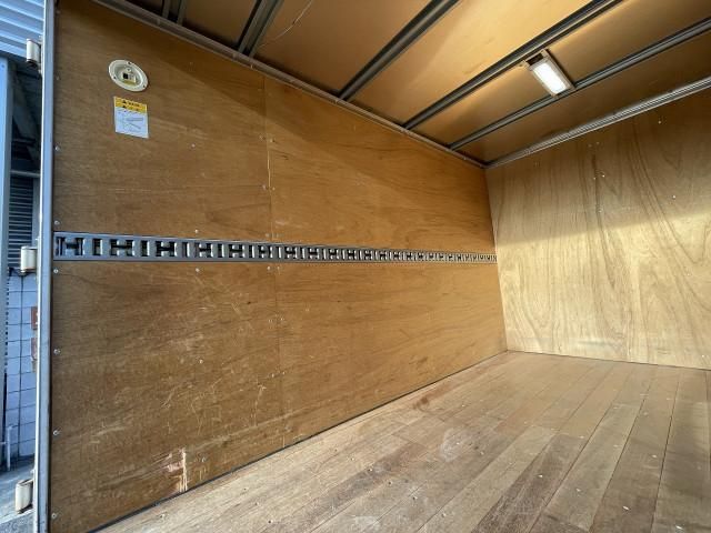 MITSUBISHI CANTER 2016 Image 31