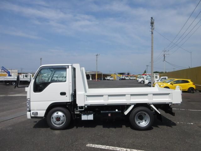 ISUZU ELF 2025 Image 31