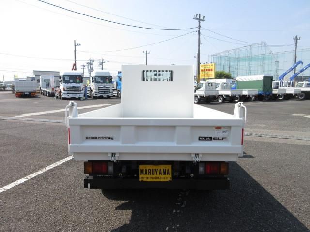 ISUZU ELF 2025 Image 31