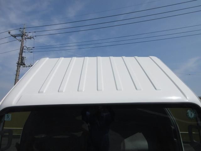 ISUZU ELF 2025 Image 31