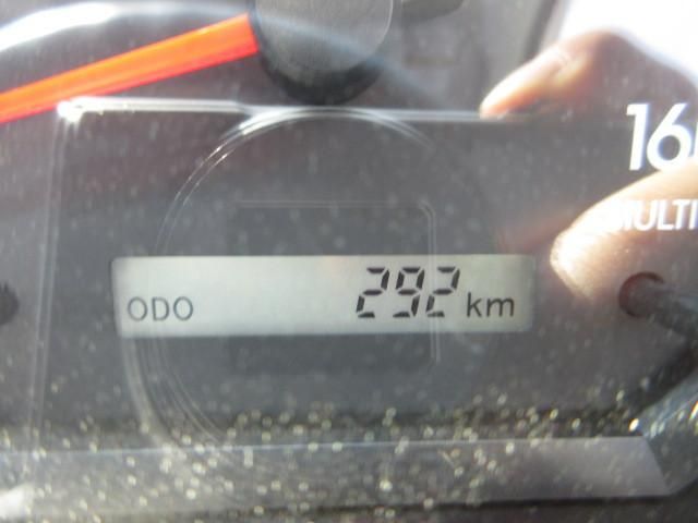 ISUZU ELF 2025 Image 31