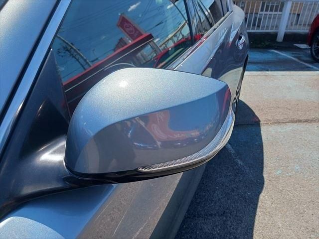 NISSAN SKYLINE HYBRID 2014 Image 31