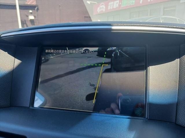 NISSAN FUGA 2010 Image 31