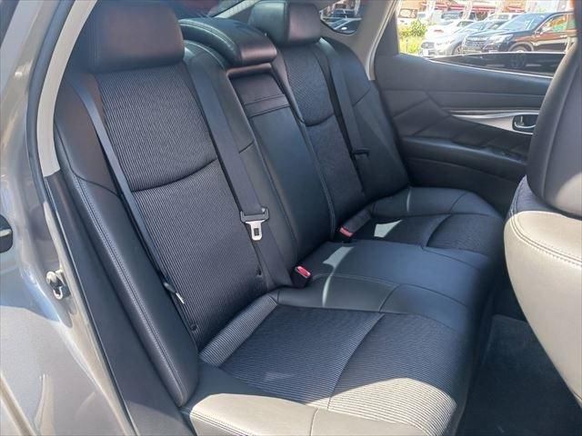 NISSAN FUGA 2010 Image 31