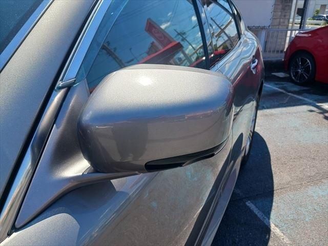 NISSAN FUGA 2010 Image 31