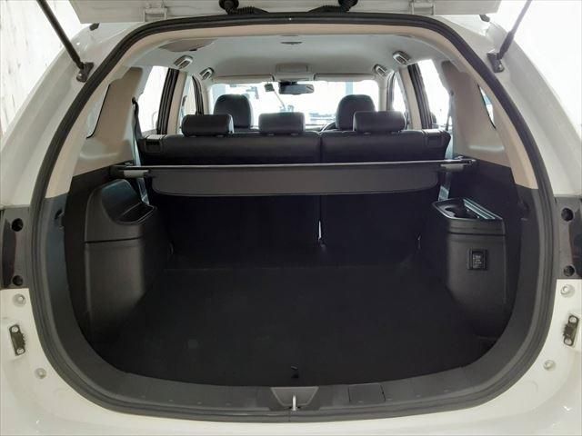 MITSUBISHI OUTLANDER PHEV 2015 Image 31