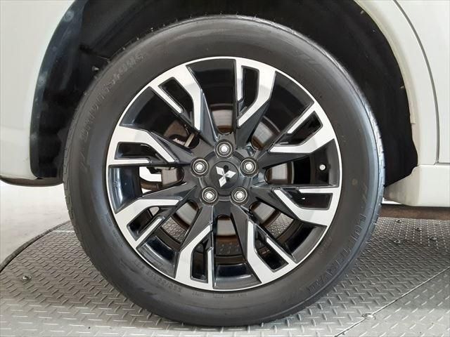 MITSUBISHI OUTLANDER PHEV 2015 Image 31