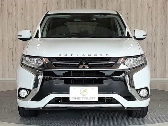 MITSUBISHI OUTLANDER PHEV 2015 Image 31