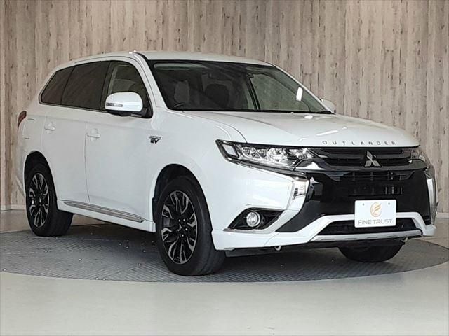 MITSUBISHI OUTLANDER PHEV 2015 Image 31