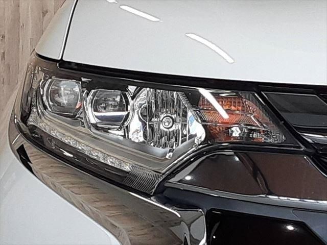 MITSUBISHI OUTLANDER PHEV 2015 Image 31