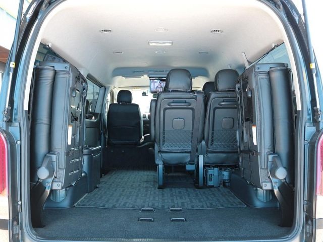 TOYOTA HIACE WAGON 2019 Image 31