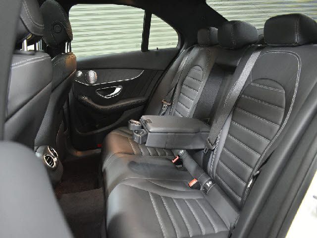 MERCEDES BENZ C CLAS 2019 Image 31