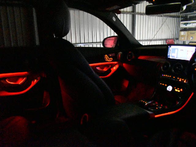 MERCEDES BENZ C CLAS 2019 Image 31