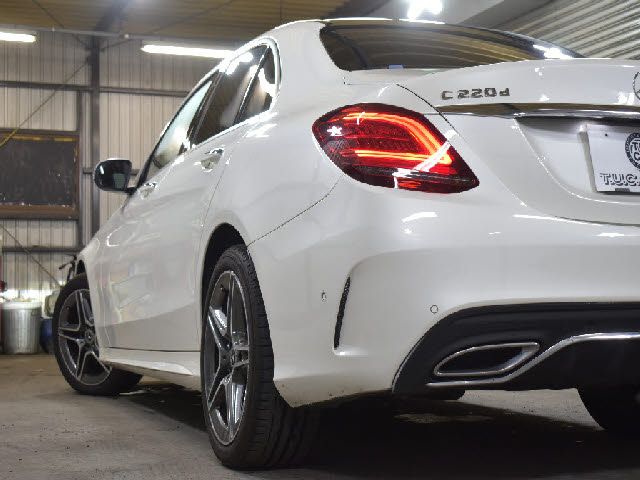 MERCEDES BENZ C CLAS 2019 Image 31