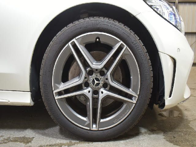MERCEDES BENZ C CLAS 2019 Image 31