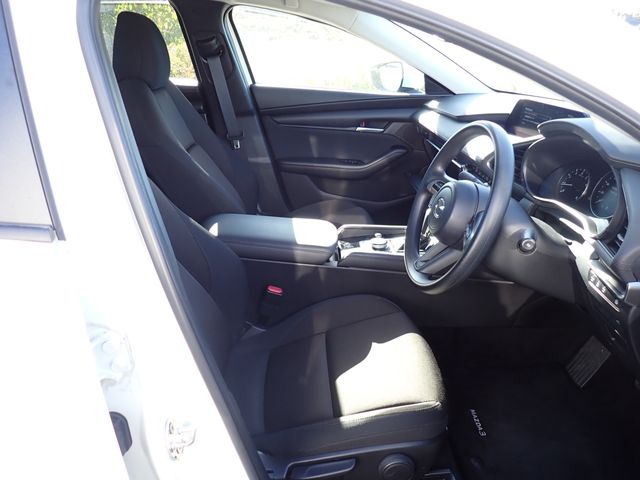 MAZDA 3 SEDAN 2020 Image 31