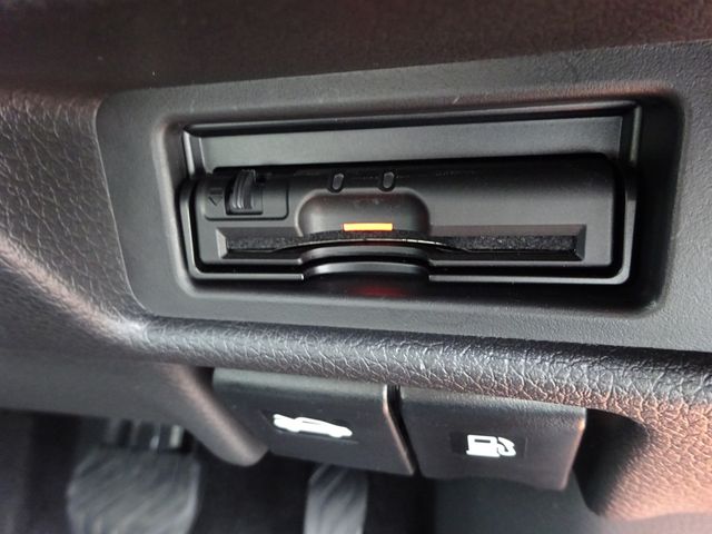 NISSAN X-TRAIL 2WD 2018 Image 31