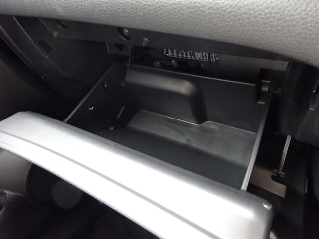 NISSAN X-TRAIL 2WD 2018 Image 31