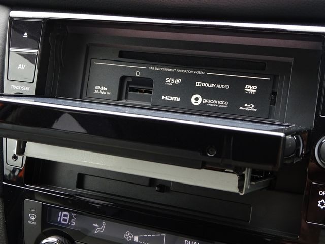 NISSAN X-TRAIL 2WD 2018 Image 31