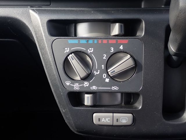 DAIHATSU MIRA E:S 2023 Image 31