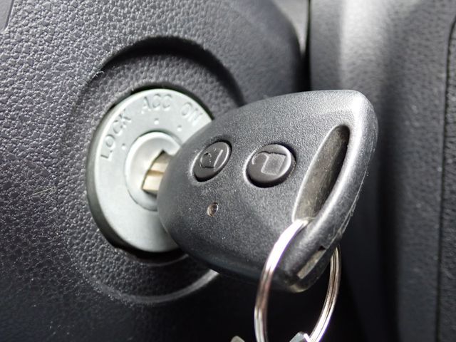 DAIHATSU MIRA E:S 2020 Image 31