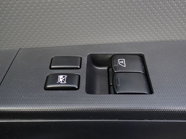 NISSAN NV150 AD 2WD 2018 Image 31