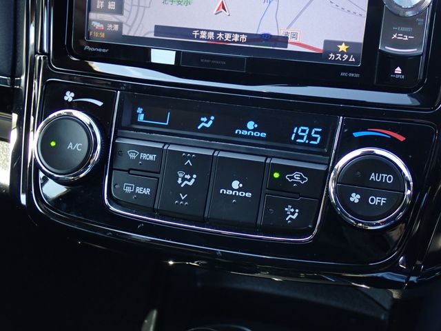 TOYOTA COROLLA FIELDER 4WD 2018 Image 31