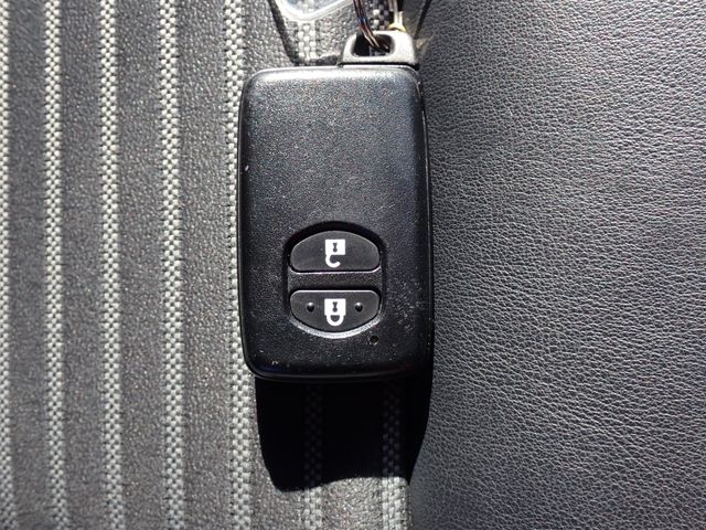 TOYOTA COROLLA FIELDER 4WD 2018 Image 31