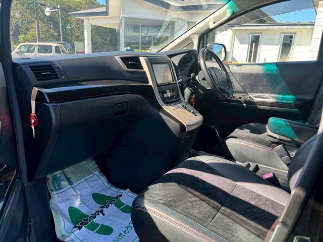 TOYOTA VELLFIRE 4WD 2013 Image 31