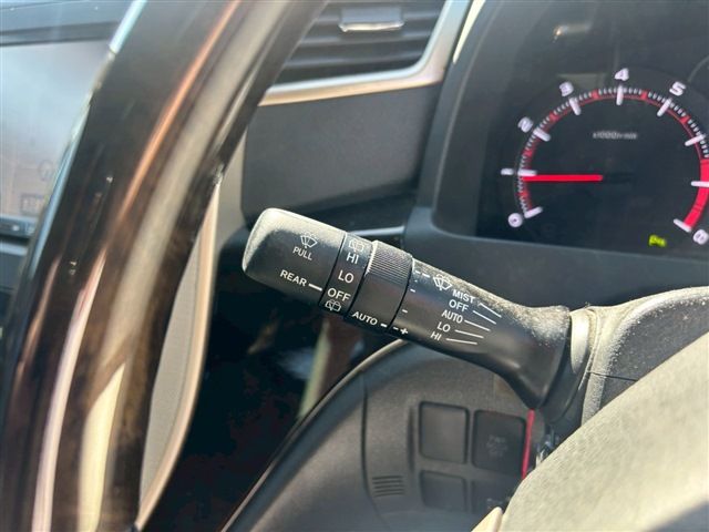 TOYOTA VELLFIRE 4WD 2013 Image 31