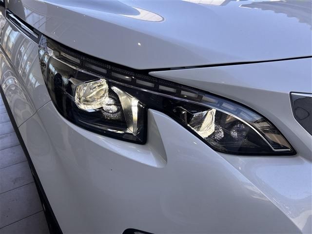 PEUGEOT 5008 2020 Image 31